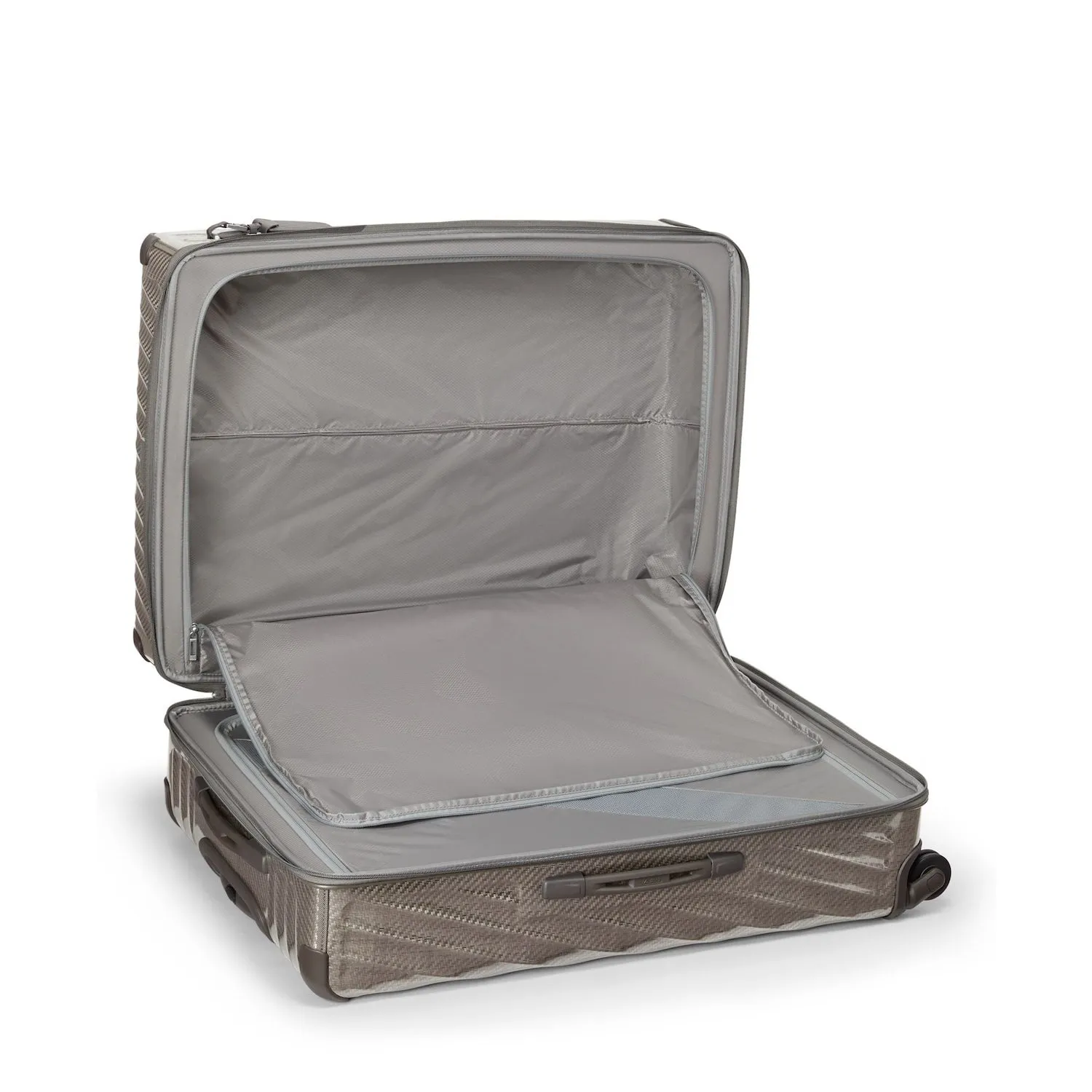 19 Degree Lite Extended Trip 4 Wheel Packing Case