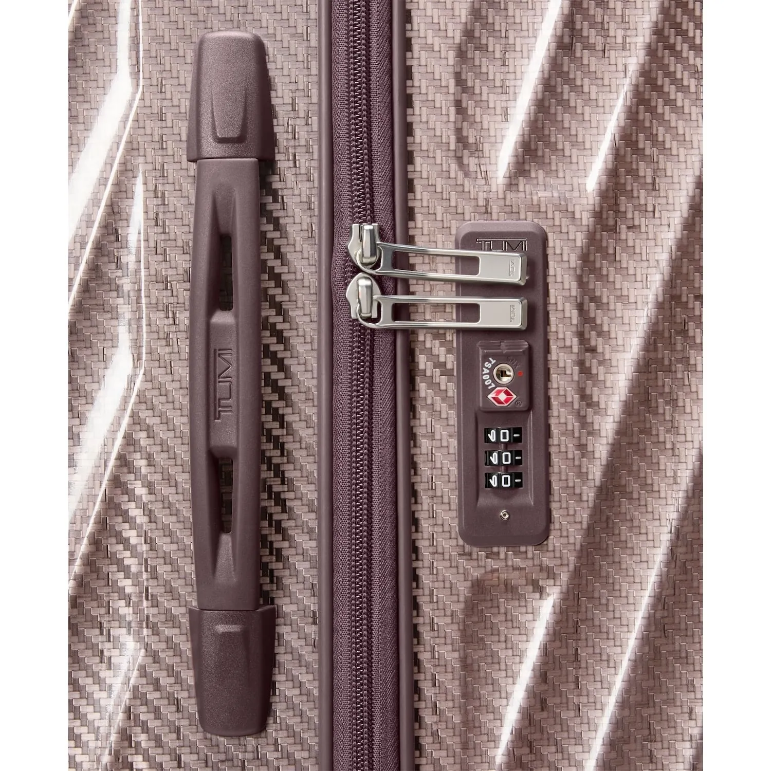 19 Degree Lite Extended Trip 4 Wheel Packing Case