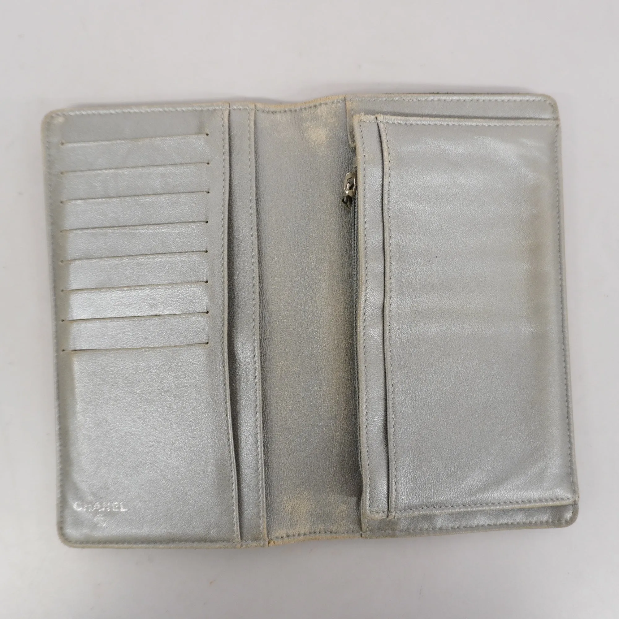 CHANEL   Camellia Bi-fold Long Wallet With Silver Metal Women's Lambskin